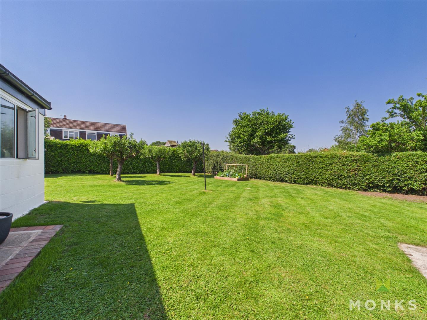 35 Mayfield Grove, Shrewsbury, SY3 0JX For Sale